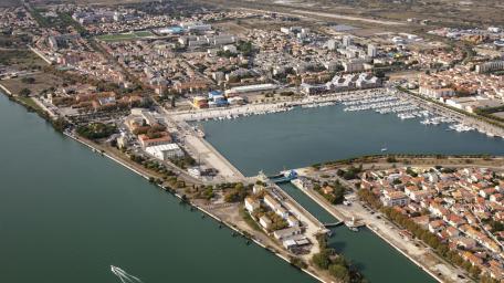 Port Saint Louis
